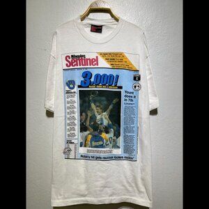 Milwaukee Sentinel 3000 Hit Club Robin Yount Newspaper T XL Baseball shirt